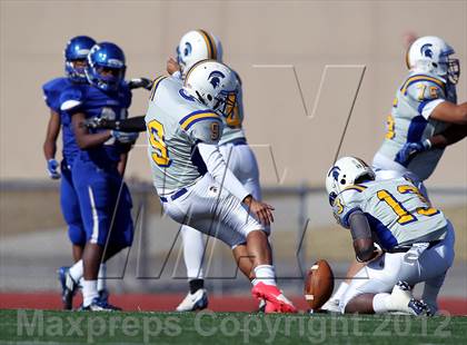 Thumbnail 1 in Frisco vs. Samuell (UIL 4A Division 1 Area Playoff) photogallery.