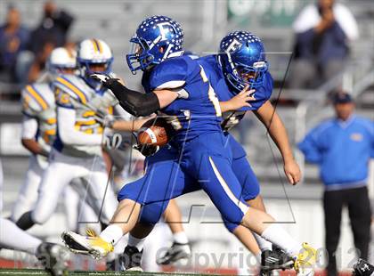Thumbnail 1 in Frisco vs. Samuell (UIL 4A Division 1 Area Playoff) photogallery.