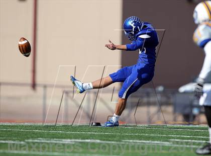 Thumbnail 1 in Frisco vs. Samuell (UIL 4A Division 1 Area Playoff) photogallery.