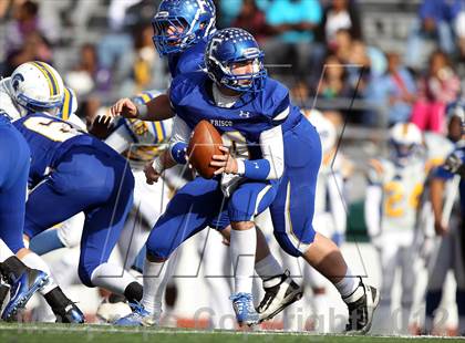 Thumbnail 2 in Frisco vs. Samuell (UIL 4A Division 1 Area Playoff) photogallery.