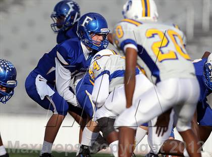 Thumbnail 1 in Frisco vs. Samuell (UIL 4A Division 1 Area Playoff) photogallery.