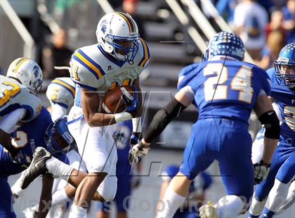 Thumbnail 1 in Frisco vs. Samuell (UIL 4A Division 1 Area Playoff) photogallery.