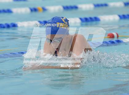 Thumbnail 2 in Tarpon Invitational photogallery.