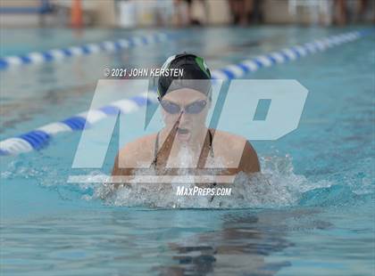 Thumbnail 2 in Tarpon Invitational photogallery.