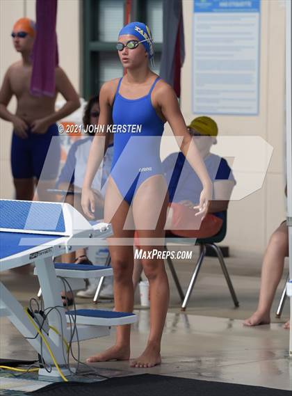 Thumbnail 1 in Tarpon Invitational photogallery.