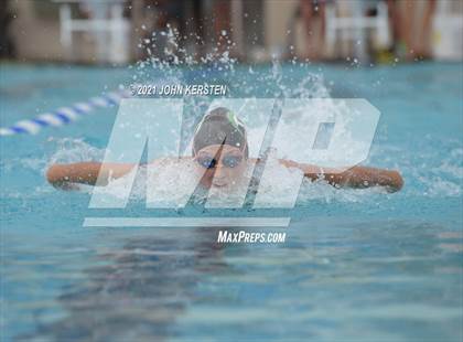 Thumbnail 1 in Tarpon Invitational photogallery.