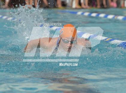 Thumbnail 1 in Tarpon Invitational photogallery.
