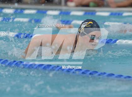 Thumbnail 1 in Tarpon Invitational photogallery.
