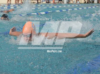 Thumbnail 1 in Tarpon Invitational photogallery.