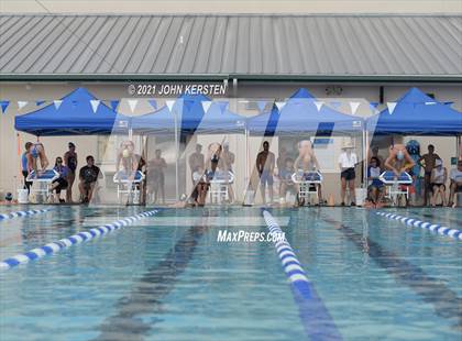 Thumbnail 3 in Tarpon Invitational photogallery.