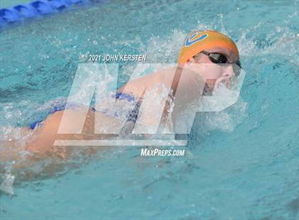 Thumbnail 3 in Tarpon Invitational photogallery.
