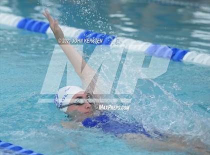Thumbnail 1 in Tarpon Invitational photogallery.