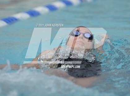 Thumbnail 2 in Tarpon Invitational photogallery.