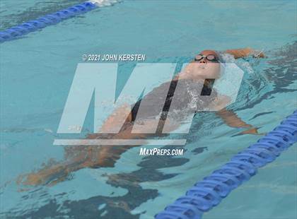 Thumbnail 2 in Tarpon Invitational photogallery.
