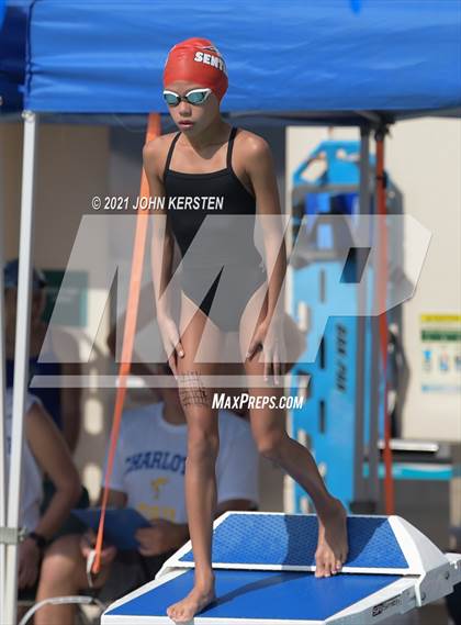 Thumbnail 2 in Tarpon Invitational photogallery.