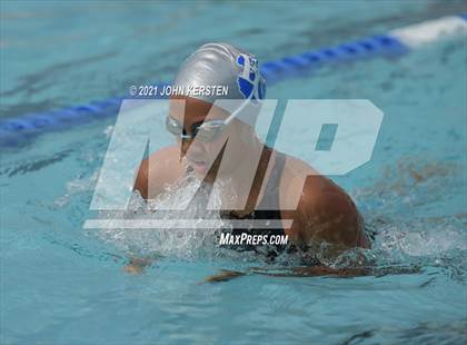 Thumbnail 3 in Tarpon Invitational photogallery.