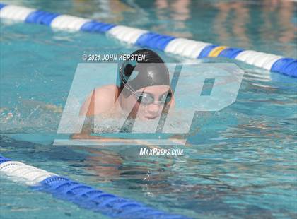 Thumbnail 1 in Tarpon Invitational photogallery.