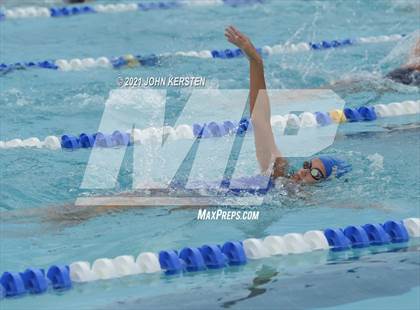 Thumbnail 3 in Tarpon Invitational photogallery.