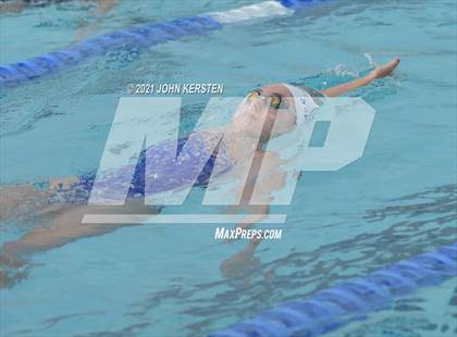 Thumbnail 1 in Tarpon Invitational photogallery.