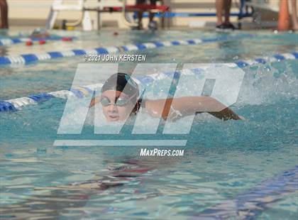 Thumbnail 3 in Tarpon Invitational photogallery.