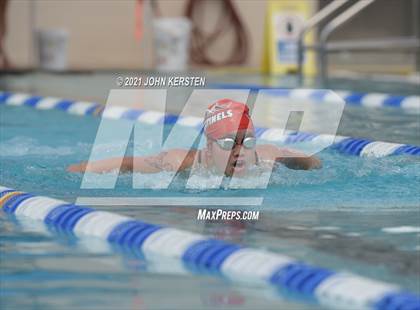 Thumbnail 1 in Tarpon Invitational photogallery.