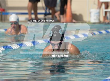 Thumbnail 1 in Tarpon Invitational photogallery.