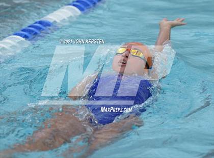 Thumbnail 3 in Tarpon Invitational photogallery.