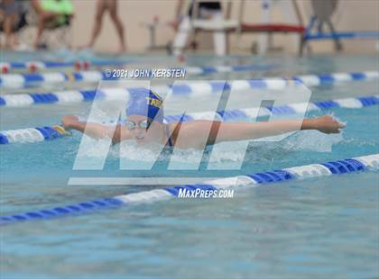 Thumbnail 1 in Tarpon Invitational photogallery.
