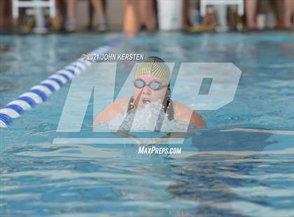 Thumbnail 1 in Tarpon Invitational photogallery.