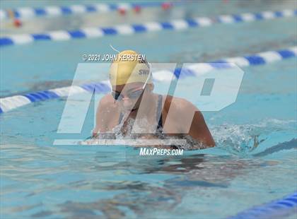 Thumbnail 2 in Tarpon Invitational photogallery.
