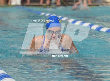 Thumbnail 1 in Tarpon Invitational photogallery.