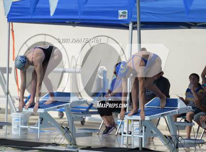 Thumbnail 2 in Tarpon Invitational photogallery.