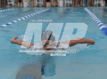 Thumbnail 1 in Tarpon Invitational photogallery.