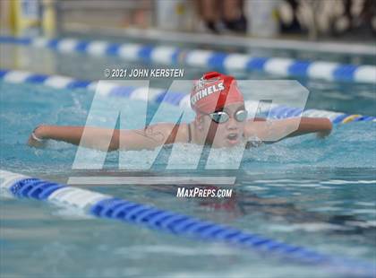 Thumbnail 3 in Tarpon Invitational photogallery.