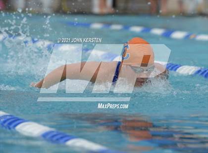 Thumbnail 2 in Tarpon Invitational photogallery.