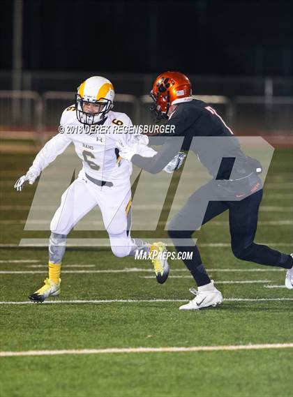 Thumbnail 1 in Green Mountain vs Erie (CHSAA 3A Quarterfinal) photogallery.
