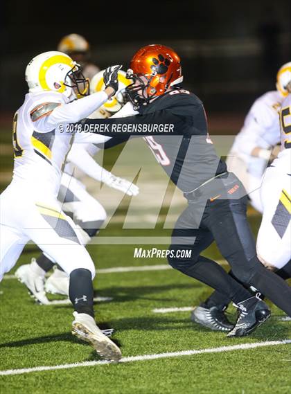 Thumbnail 3 in Green Mountain vs Erie (CHSAA 3A Quarterfinal) photogallery.