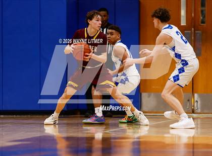Thumbnail 2 in FR: Cooper vs Covington Catholic photogallery.