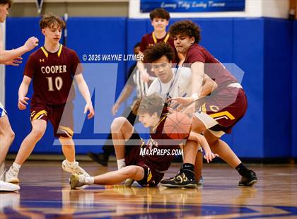 Thumbnail 2 in FR: Cooper vs Covington Catholic photogallery.