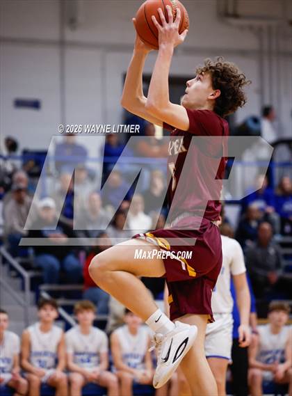 Thumbnail 2 in FR: Cooper vs Covington Catholic photogallery.