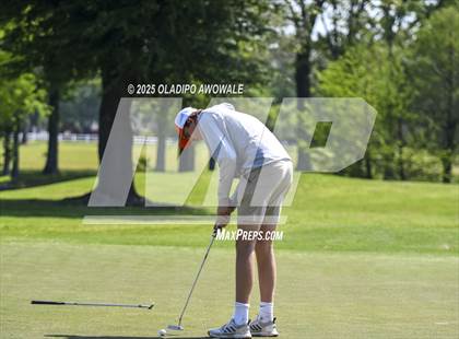 Thumbnail 3 in UIL 4A Golf (Region II Regionals) photogallery.