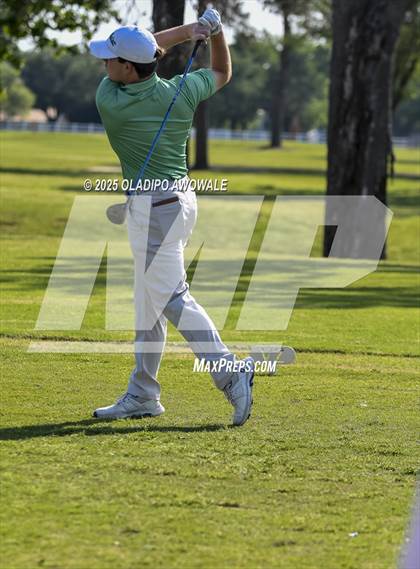 Thumbnail 1 in UIL 4A Golf (Region II Regionals) photogallery.