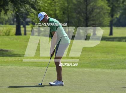 Thumbnail 1 in UIL 4A Golf (Region II Regionals) photogallery.