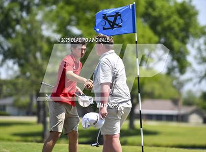 Thumbnail 2 in UIL 4A Golf (Region II Regionals) photogallery.
