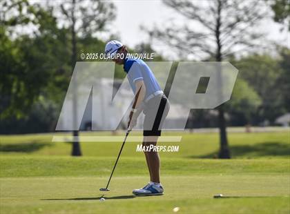 Thumbnail 3 in UIL 4A Golf (Region II Regionals) photogallery.