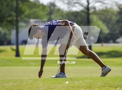 Thumbnail 2 in UIL 4A Golf (Region II Regionals) photogallery.