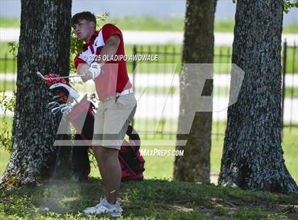 Thumbnail 1 in UIL 4A Golf (Region II Regionals) photogallery.