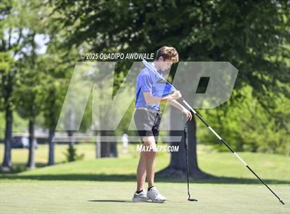 Thumbnail 2 in UIL 4A Golf (Region II Regionals) photogallery.