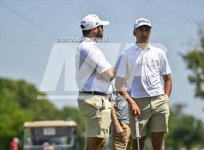 Thumbnail 2 in UIL 4A Golf (Region II Regionals) photogallery.
