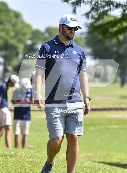 Thumbnail 1 in UIL 4A Golf (Region II Regionals) photogallery.